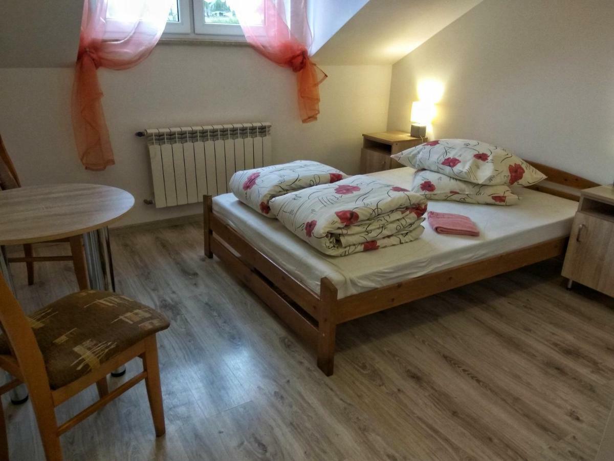 Pokoje Na Wiejskiej Nałęczów Extérieur photo
